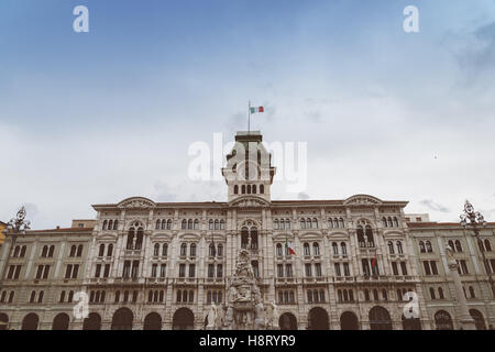 Piazza Unita d'italia dans le centre-ville de Trieste, le Frioul-Vénétie julienne, italie Banque D'Images