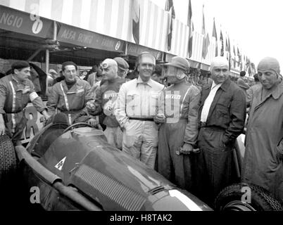 1950 BRITISH GP FOSSES ALFA ROMEO SANESI FARINA BONETTO FANGIO GUIDOTTI Banque D'Images