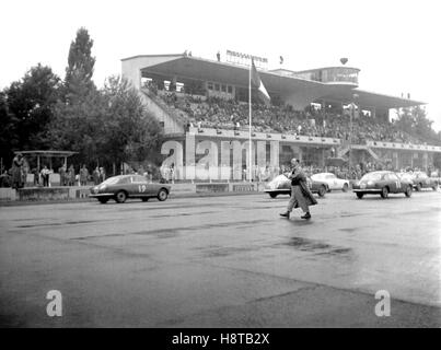 Grand Prix d'Italie 1956 VOITURES DE TOURISME Banque D'Images