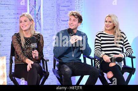 Frankie Gaff, Sam Thompson et Stephanie Pratt, de fait, à Chelsea, parlant à une série d'événements Londres CONSTRUIRE AOL AOL à Capper Street à Londres. Banque D'Images