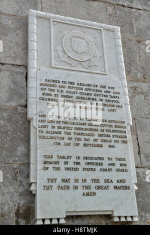 En comprimé à Gibraltar dédié à la mémoire de l'équipage de l'US Coast Guard Cutters Tampa et Seneca, perdu dans une guerre mondiale. Banque D'Images