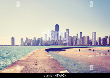 Tons vintage photo de Chicago ville vu de la jetée sur le lac Michigan, USA. Banque D'Images