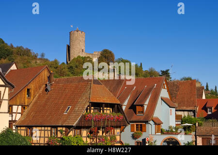 Stadtansicht Kaysersberg im Elsass, Frankreich - paysage urbain Kaysersberg, Alsace en France Banque D'Images