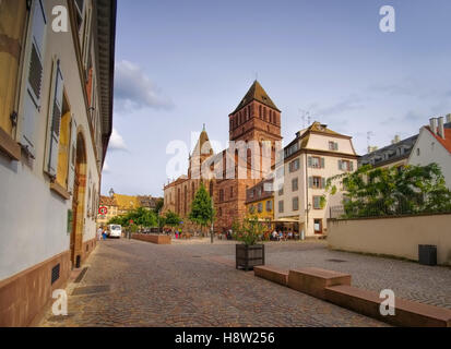 Strassburg im Elsass, Frankreich Thomaskirche - Eglise Saint Thomas Strasbourg en Alsace, France Banque D'Images
