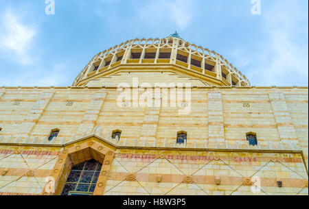 La basilique de l'Annonciation est un des endroits le plus sacré dans le monde chrétien et situé dans le centre de Nazareth, en Israël. Banque D'Images