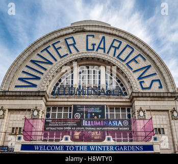 Entrée des jardins d'hiver, Blackpool, Lancashire, Royaume-Uni. Banque D'Images