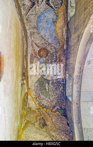 L'éboulement fresco dans la grotte à côté de l'église de la Dormition Banque D'Images