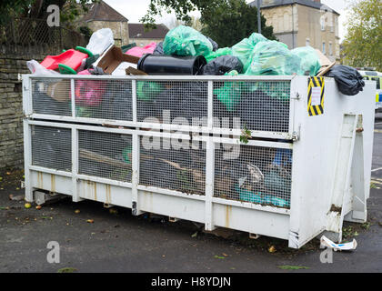 Recyclage de Skip Banque D'Images