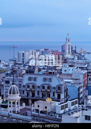 L'Uruguay, Montevideo, augmentation de la vue sur la vieille ville. Banque D'Images