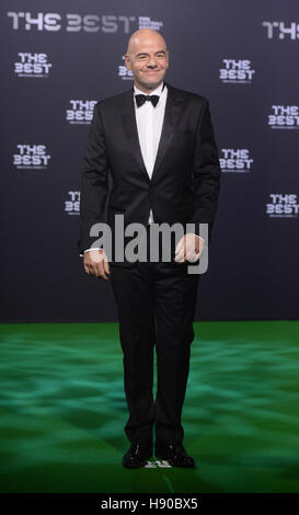 Zurich, Suisse. Jan 9, 2017. Le président de la FIFA, Gianni Infantino arrive à la coupe du monde les joueurs de l'année 2016 gala à Zurich, Suisse, 9 janvier 2017. Photo : Patrick Seeger/dpa/Alamy Live News Banque D'Images