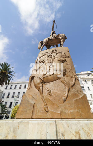 Monument ou l'Émir Abdelkader Abdelkader El Djezairi algérien était Sharif religieuse et militaire chef qui a fait lutte contre Fr Banque D'Images