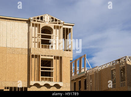 Nouvelle maison en construction ossature bois Banque D'Images