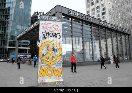 La Potsdamer Platz, Berlin, Allemagne, UNION EUROPÉENNE KATHY DEWITT Banque D'Images