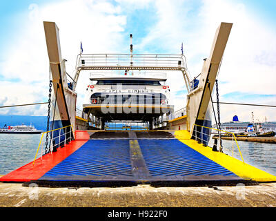 Le port Harbour Island voiture et personnes ferries Banque D'Images