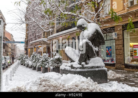 Zagreb, Nikola Tesla dans la neige Banque D'Images