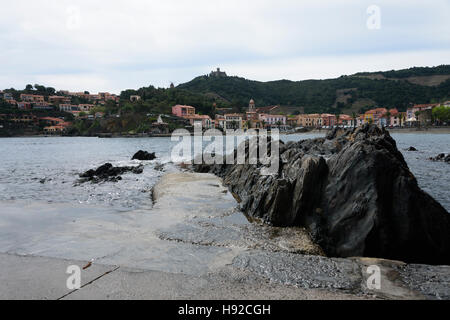 Vue sur la baie de Collioure. France Banque D'Images