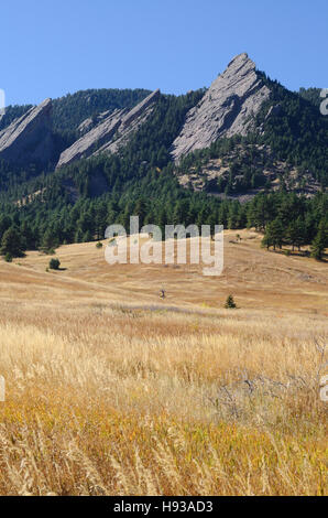 Une vue sur les fers et Green Mountain. Boulder, CO, lors d'une journée ensoleillée Banque D'Images