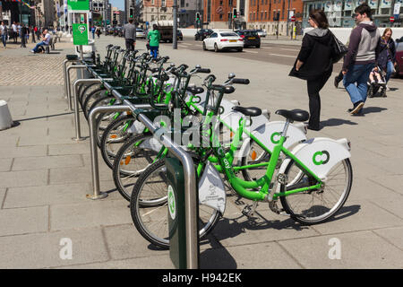 Liverpool location de Citybike Strand Street près de l'Albert Dock. Le système est exploité par Liverpool City Council dans le cadre de leur trans durable Banque D'Images