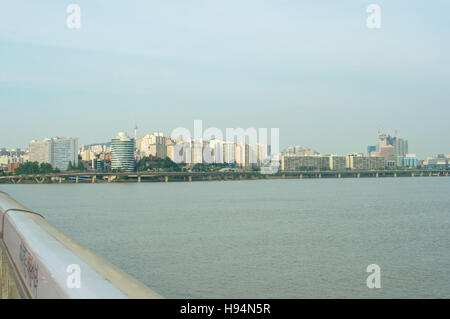 Hangang river à Séoul en Corée en été Banque D'Images