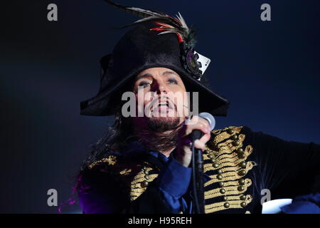 Retour rapide au sud 80s Music Festival in Henley-on-Thames, 2016. La musique de Adam Ant Banque D'Images