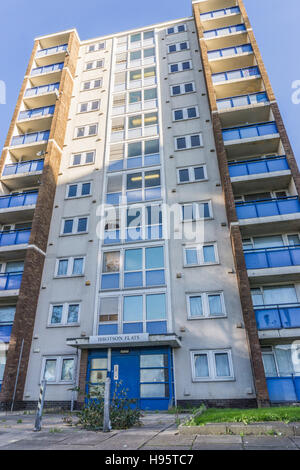 Ibbotson appartements sur le coin de Leeds road et Southgate , Huddersfield n 2015 priot à leur démolition en 2016. Banque D'Images