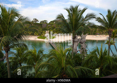 Singapour voyage - vue sur la plage à l'île de Sentosa. Banque D'Images