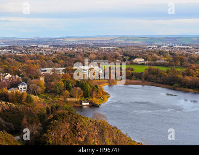 Royaume-uni, Ecosse, Edimbourg, portrait de l'Duddingston Loch. Banque D'Images