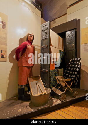 Royaume-uni, Ecosse, Lothian, Édimbourg, vue de l'intérieur de l'histoire du peuple musée installé dans la Canongate Tolbooth. Banque D'Images