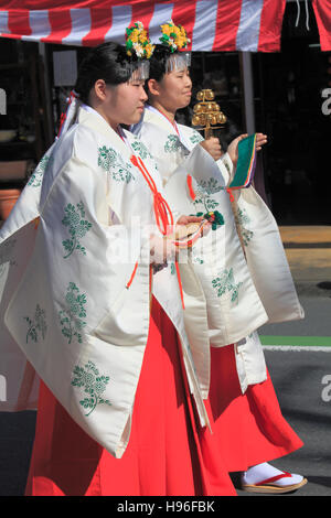 Le Japon, Kawagoe, festival, procession, les gens, Banque D'Images