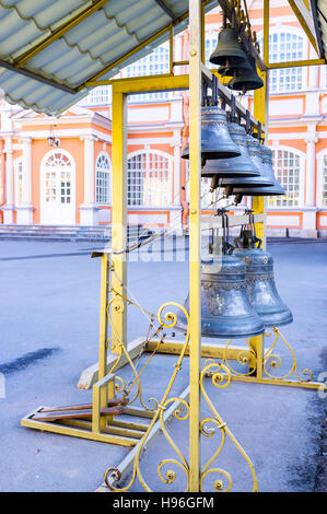 Les cloches du Monastère Alexander Nevsky Lavra, en Saint Petersburg, Russie. Banque D'Images