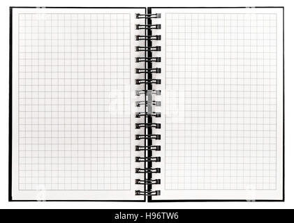 Ordinateur portable avec reliure spirale et en mathématiques. Livre ouvert sur fond blanc Banque D'Images