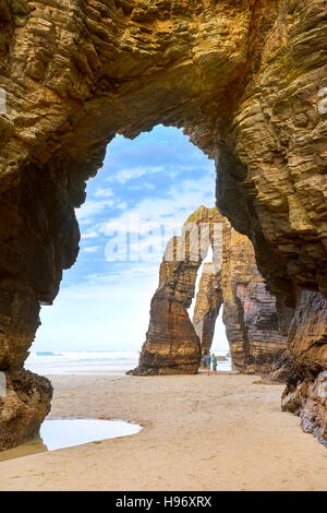 Plage des cathédrales, comme Praia Catedrais, Ribadeo, Espagne Banque D'Images