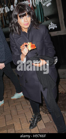 Claudia Winkleman quitte la tour de bal, Blackpool après ce week-end's Strictly Come Dancing Show. Banque D'Images