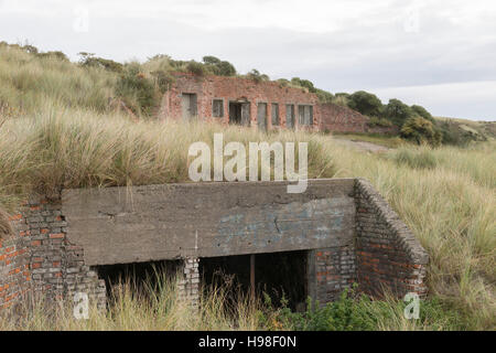 Vieux bunker allemand sur l'île de Terschelling aux Pays-Bas, une partie du mur de l'Atlantique, un plus de 5000 kilomètres de long ligne de défense, qui Banque D'Images