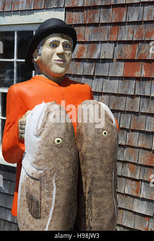 Une figure en forme d'un pêcheur dans le village de pêcheurs de Peggy's Cove, en Nouvelle-Écosse, Canada. Banque D'Images