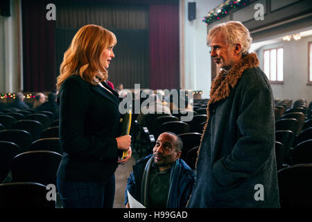 Bad Santa 2 est une comédie noire 2016 American crime Noël film réalisé par Mark Waters et écrit par Shauna Cross et Johnny Rosenthal. Une suite du film 2003 Bad Santa, le film stars Billy Bob Thornton, Tony Cox, Brett Kelly, Kathy Bates et Christina Hendricks. Cette photo est pour un usage éditorial uniquement et est l'auteur de la société film et/ou le photographe attribué par le film ou la société de production et ne peut être reproduite que par des publications dans le cadre de la promotion du film ci-dessus. Un crédit obligatoire pour l'entreprise de film est nécessaire. Le photographe devrait aussi b Banque D'Images