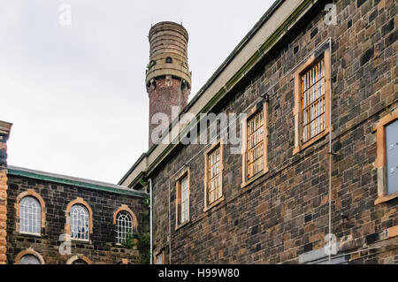 Route Crumlin Prison, une prison victorienne inspirée de Pentonville à Londres. Banque D'Images