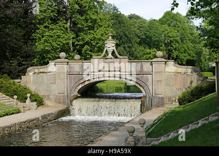 Les jardins du palais, pont, Bicester, Schleswig-Holstein, Allemagne Banque D'Images