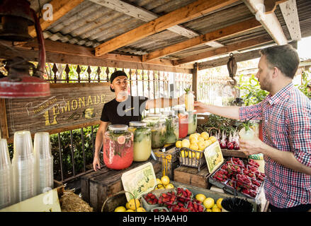 La Lemonade stand au prétexte, Alexandria un café/aliments/boissons/marché dans le sud de Sydney, Australie Banque D'Images