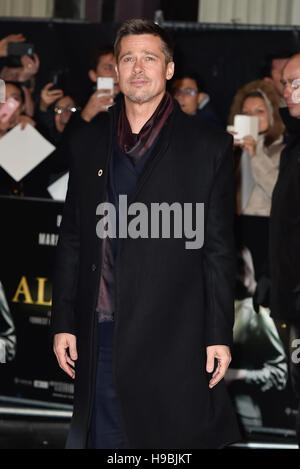 Londres, Royaume-Uni. 21 Nov, 2016. Will Smith assiste à la première mondiale de pays alliés à l'Odeon Leicester Square, Londres. Credit : Alan D'Ouest/Alamy Live News Banque D'Images