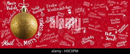 Joyeux Noël bonjour monde de bannière web dans différentes langues avec golden ball tree, texte et la police calligraphique lettrage manuscrit Banque D'Images