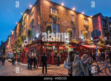 Le pub Temple Bar Dublin Ireland Banque D'Images