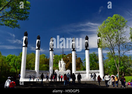 Niños Heroes (Cadets) monument commémoratif héroïque dans le parc de Chapultepec, Mexico, Mexique Banque D'Images