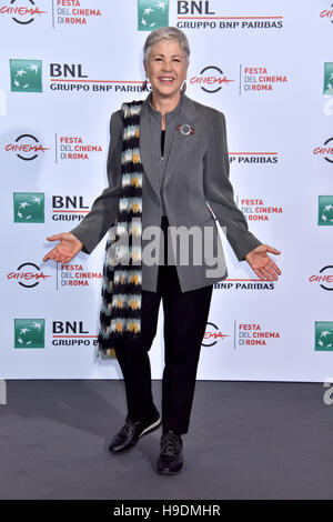 Ottavia Piccolo participant à la photocall pour '7 minutes' durant le 11e Festival du Film de Rome, à l'Auditorium Parco della Musica à Rome, Italie. En vedette : Ottavia Piccolo où : Rome, Latium, Italie Quand : 21 octobre 2016 Credit : IPA/WENN.com **Uniquement disponible Banque D'Images