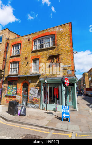 Scène à Sclater Street à Shoreditch, London, UK Banque D'Images