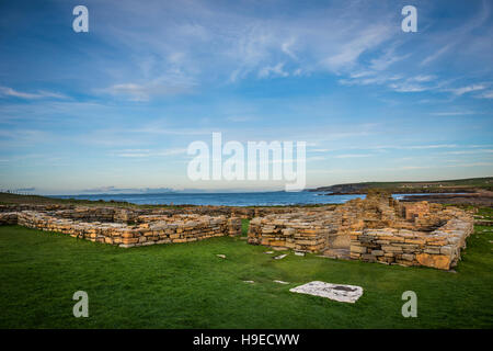 Pictish et la colonisation scandinave reste sur la Brough de Birsay, une île au large de la marée ne continent Orcades, Ecosse, Royaume-Uni Banque D'Images