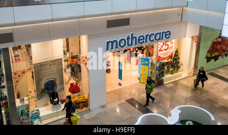 L'Mothercare boutique, magasin ou dans le centre commercial de Westfield, Stratford, East London, UK Banque D'Images