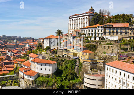 Vue sur Porto à partir du Pont Dom Luis Banque D'Images