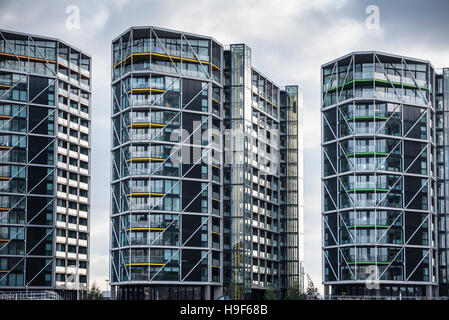 Nouveaux immeubles sur la Tamise, Londres Banque D'Images