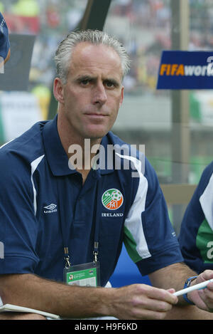 MICK MCCARTHY RÉPUBLIQUE D'IRLANDE V CAMEROUN NIIGATA STADIUM NIIGATA AU JAPON 01 Juin 2002 Banque D'Images